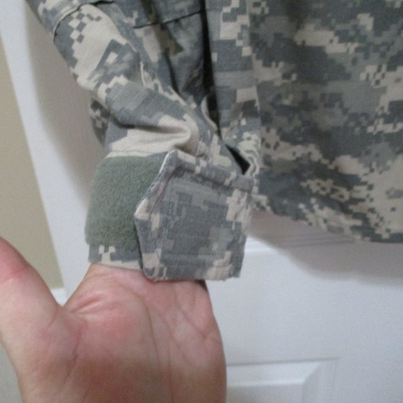 Military Camoflauge Jacket sz M Green Beige Ripstop Hunting Paintball - Picture 5 of 10